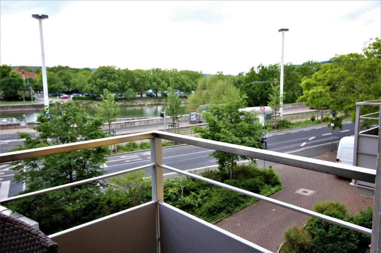 Luxury City Apartment - View Of River And Castle Würzburg Kültér fotó