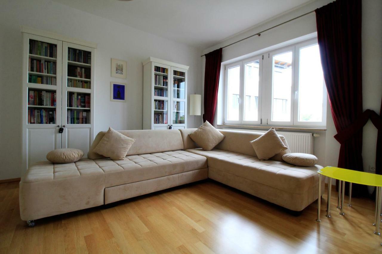 Luxury City Apartment - View Of River And Castle Würzburg Kültér fotó