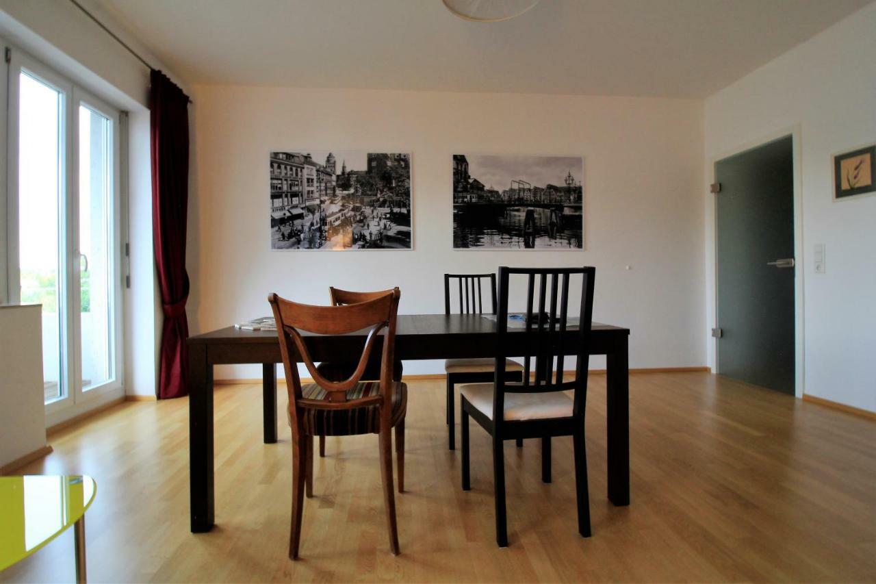 Luxury City Apartment - View Of River And Castle Würzburg Kültér fotó