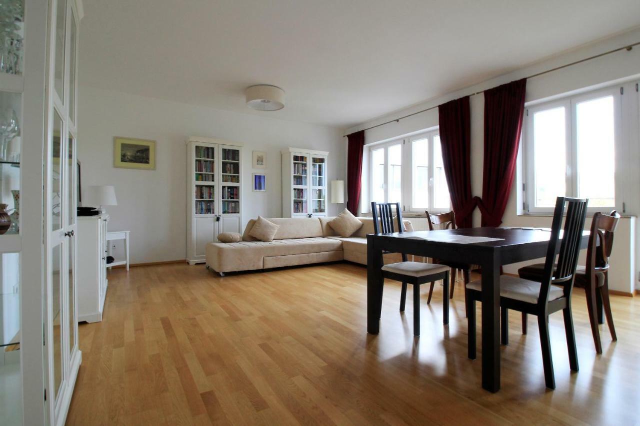 Luxury City Apartment - View Of River And Castle Würzburg Kültér fotó