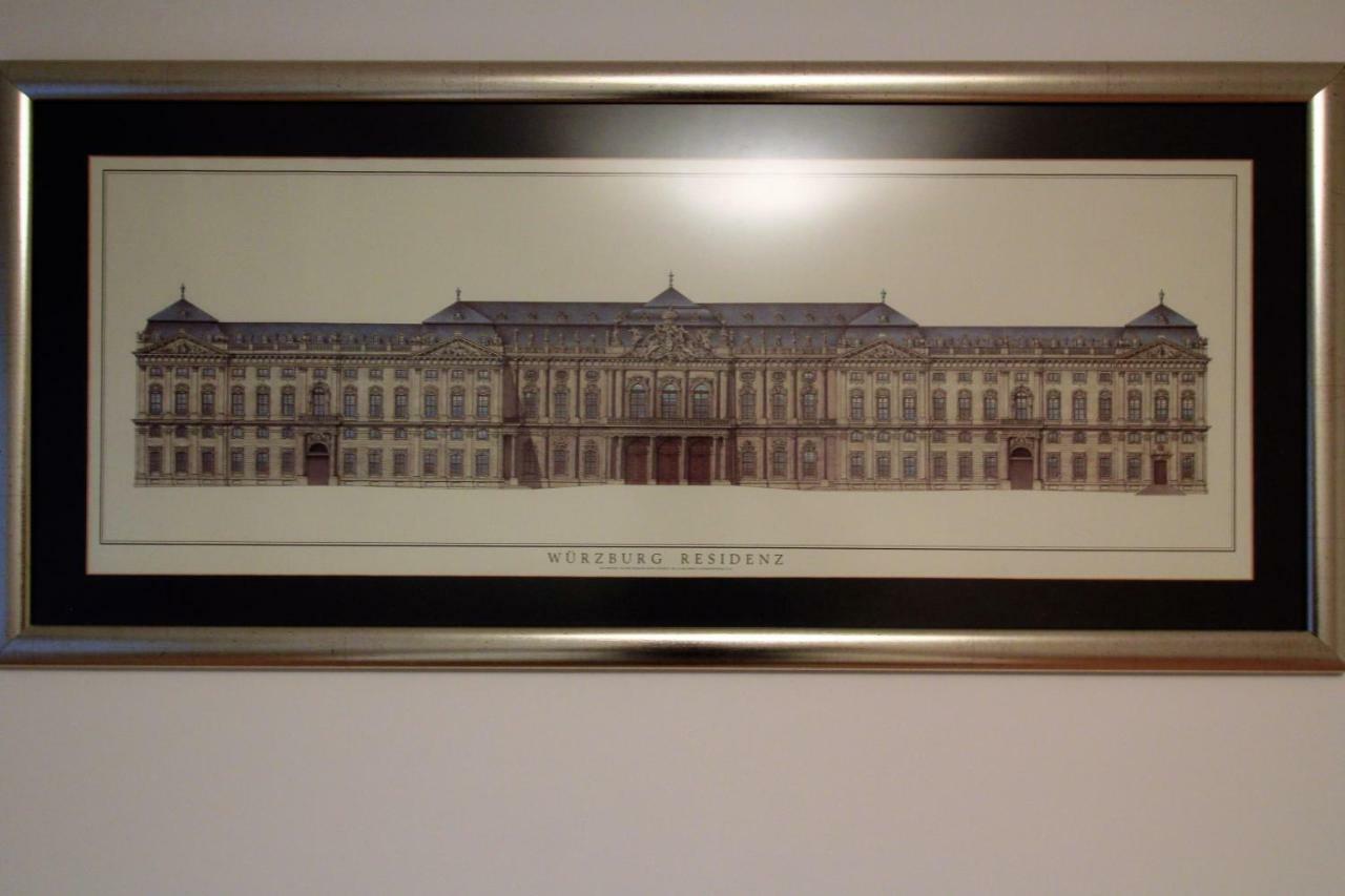 Luxury City Apartment - View Of River And Castle Würzburg Kültér fotó